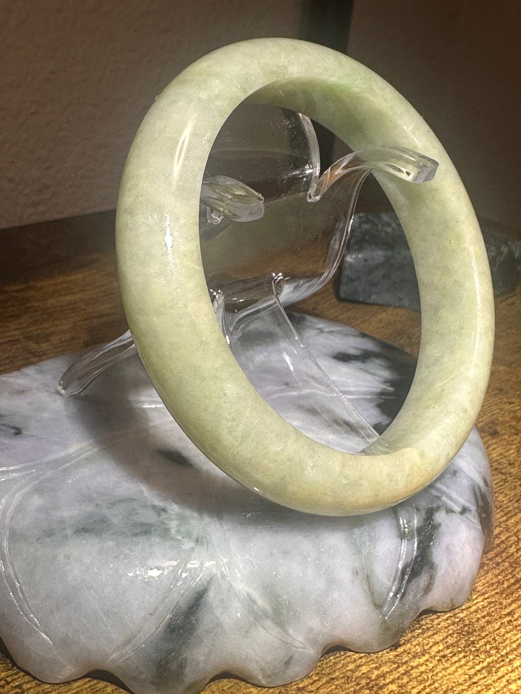 Golden Celadon Jadeite Bangle (Sz 54.6)