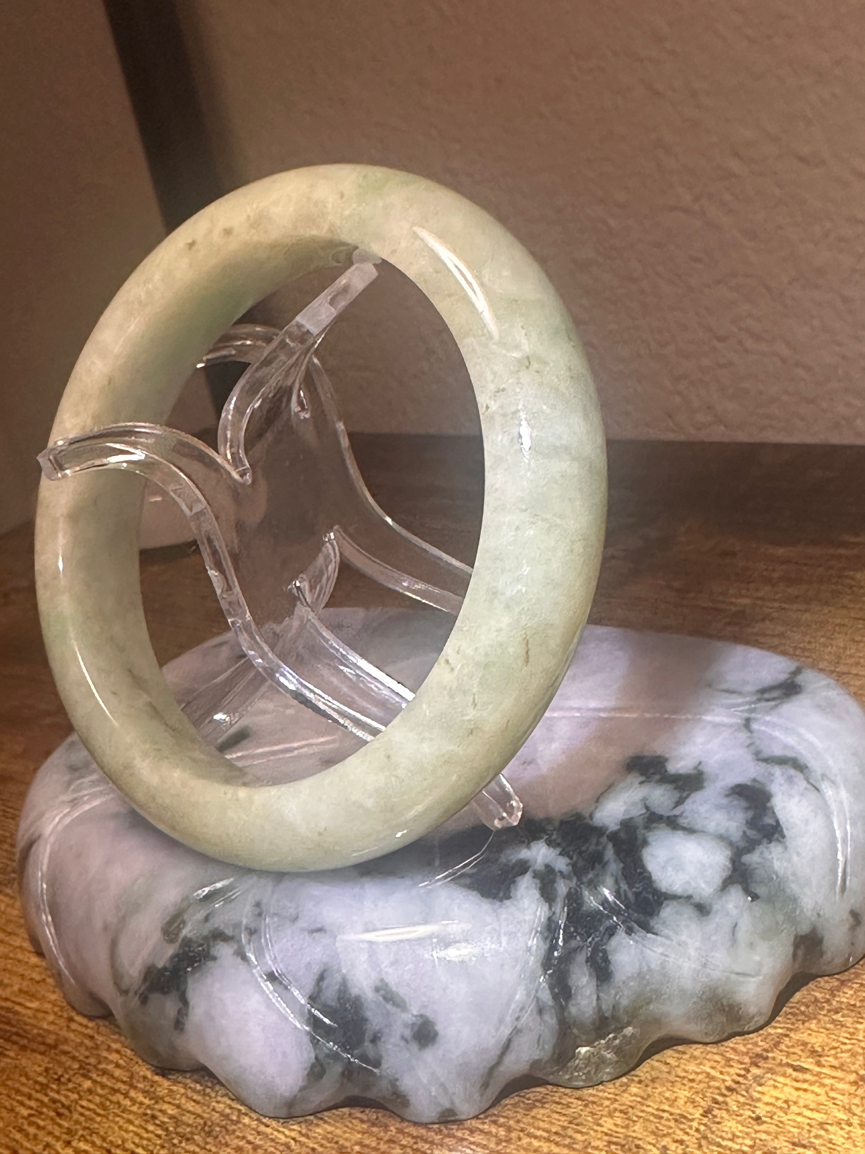 Pale Celadon Jadeite Bangle