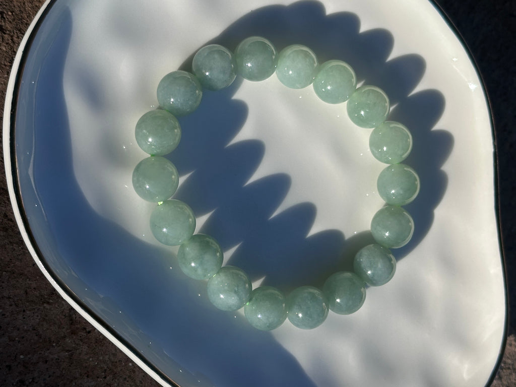 Pale Mist Jadeite Bead Bracelet