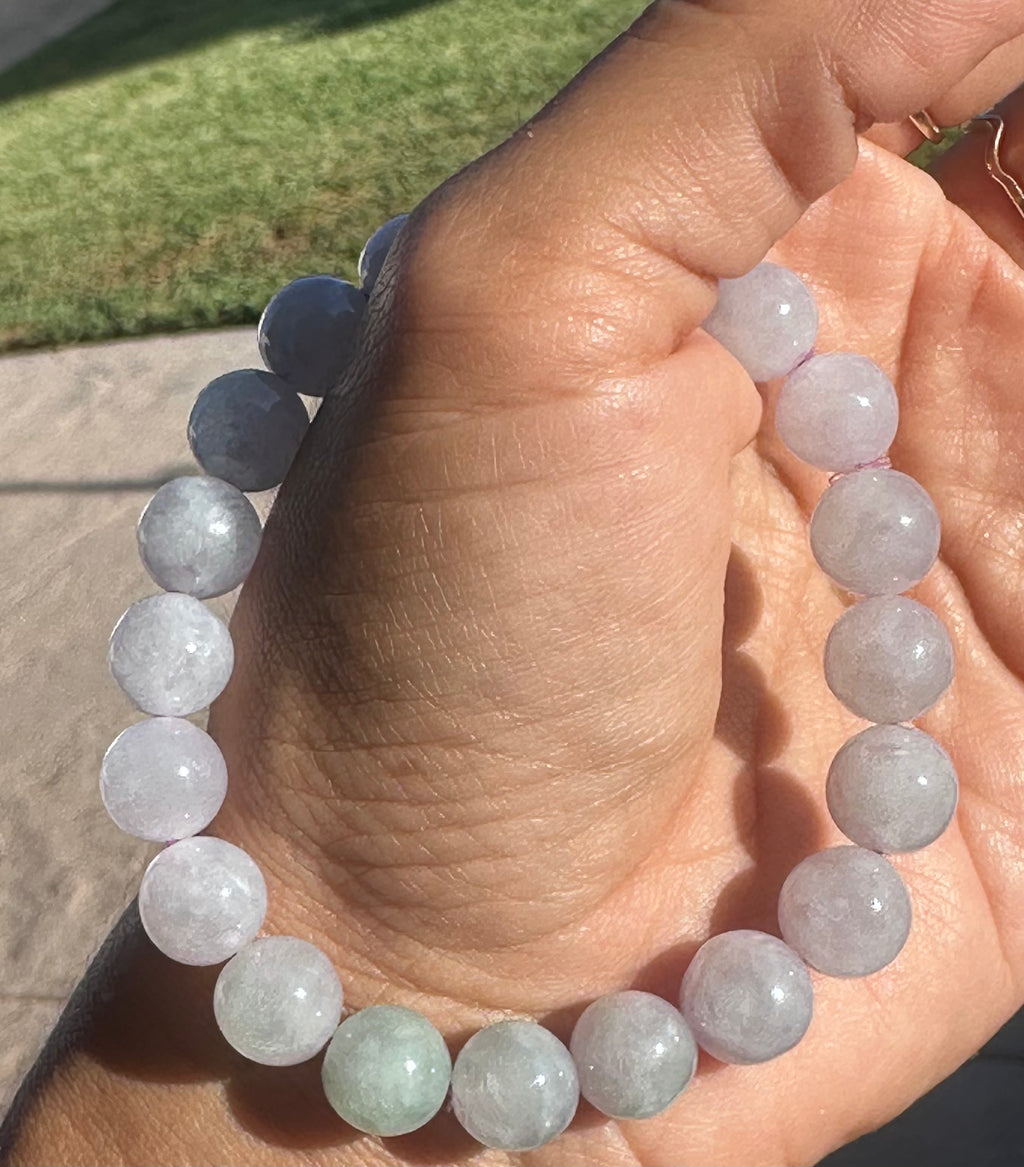 Lavender Mist Green Jadeite Bead Bracelet