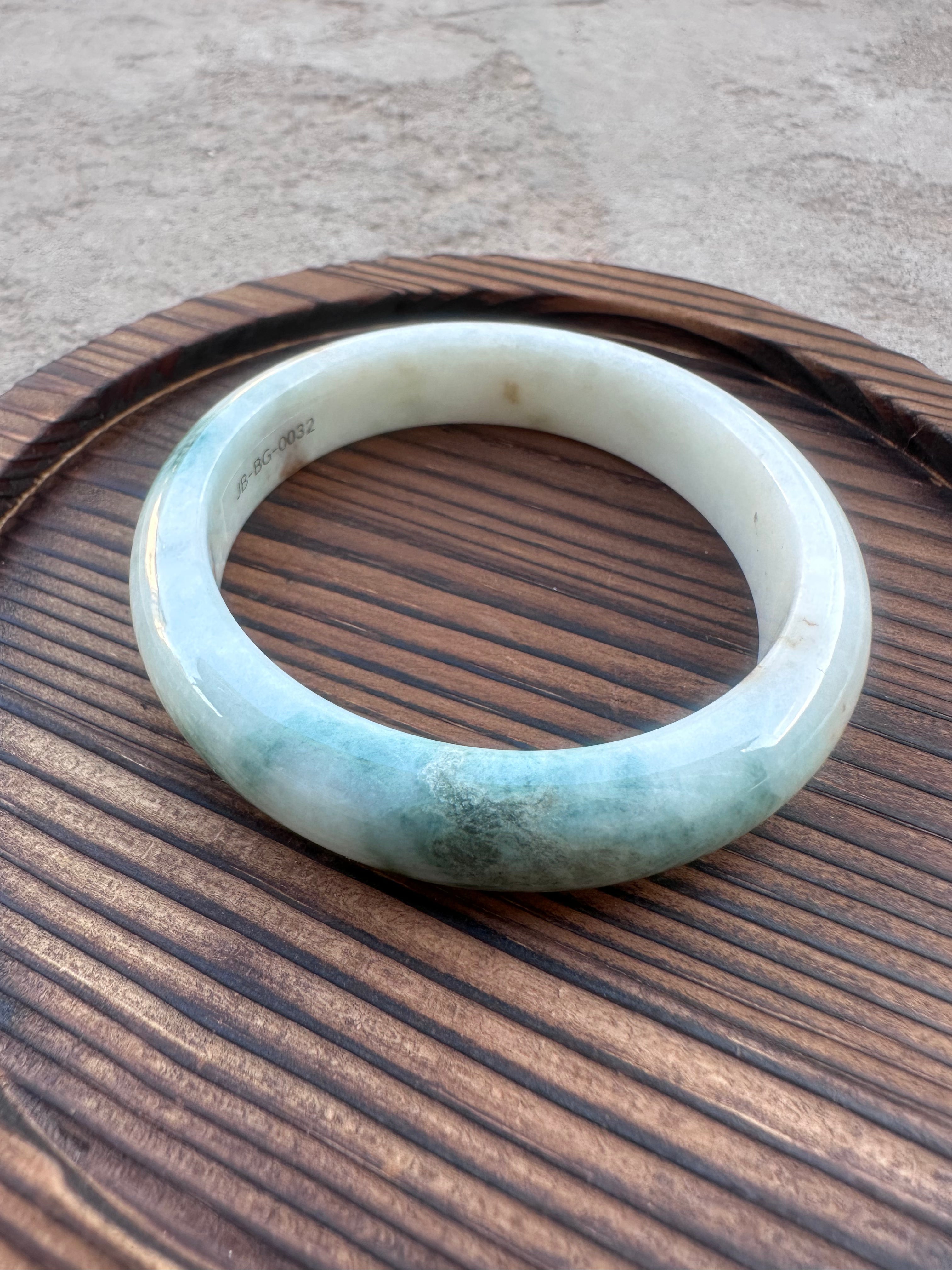 White Jadeite Bangle with Natural Floating Green (Sz 52.0)