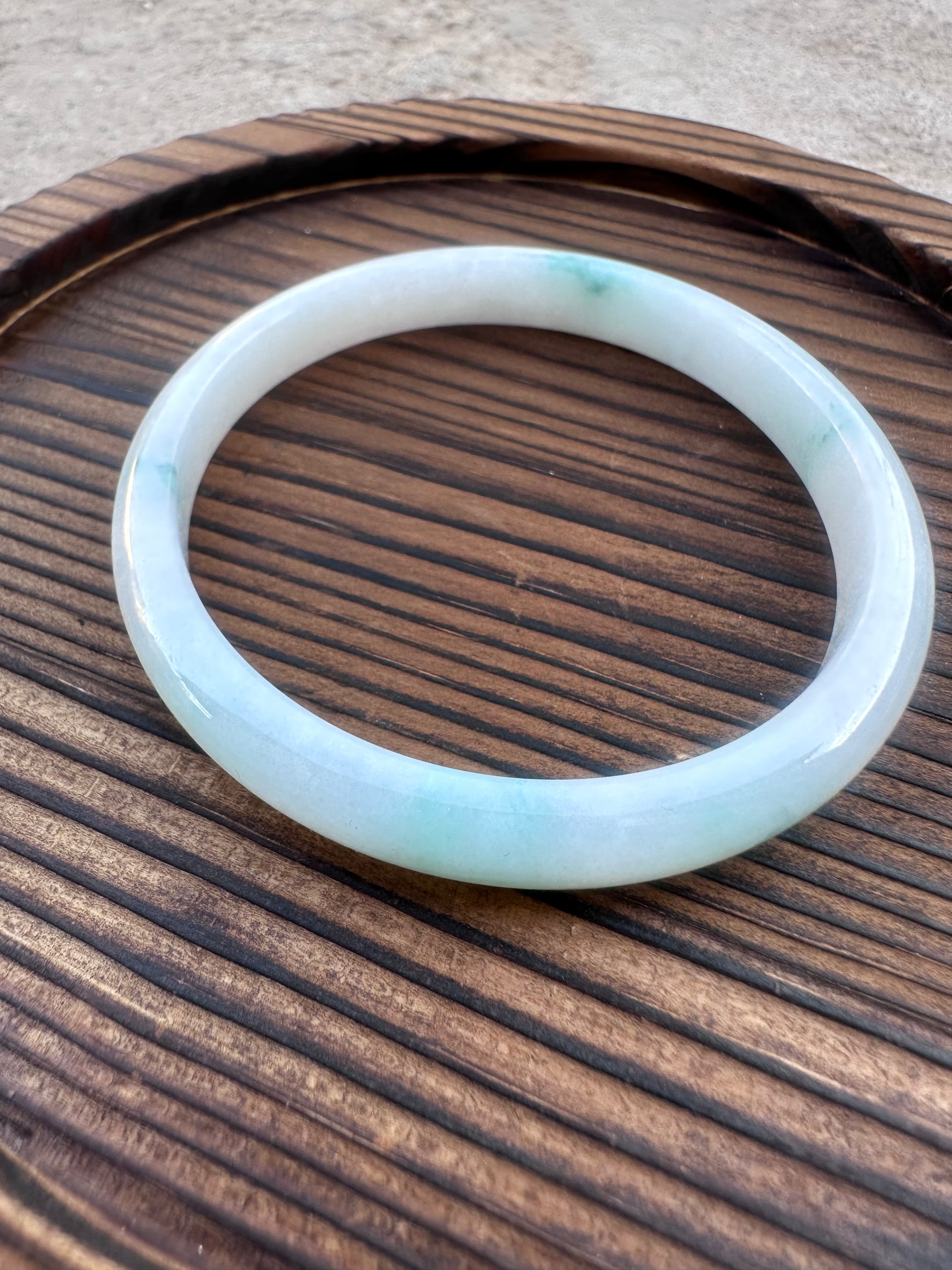 Icy White Jadeite Bangle with Floating Green (Sz 52.0)
