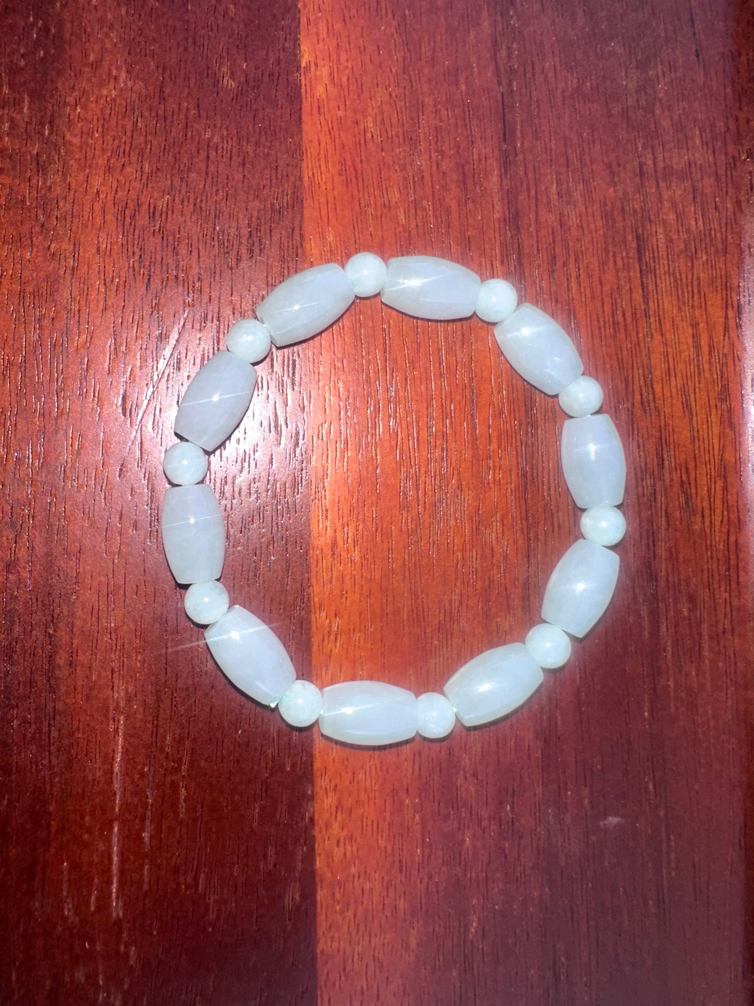 Pale Green & Icy White Jadeite Bead Bracelet